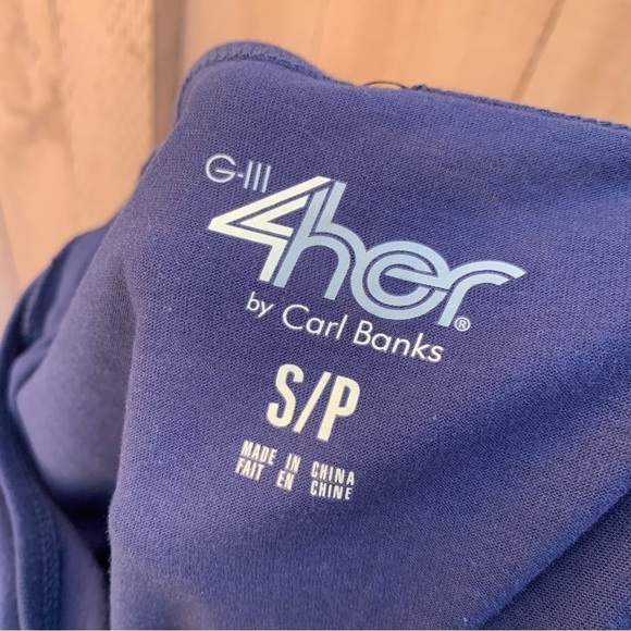 G-III 4her Cleveland Indians Women's MLB Genuine Merchandise T-shirt Size S- F93 - Picture 4 of 4